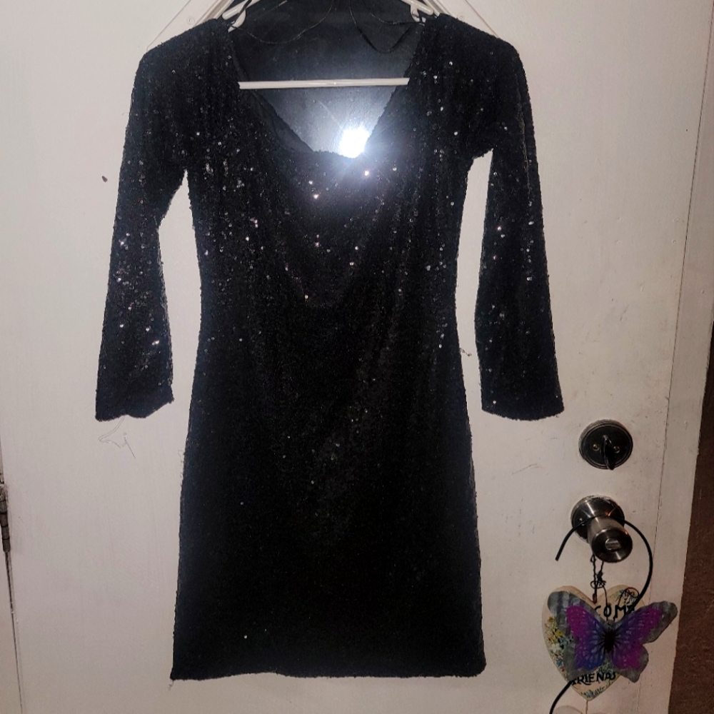 Gianni Bini black dress
